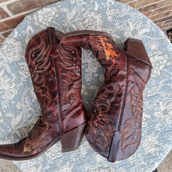 Stetson Exotic Leather Weatern Boots Snip Toe Sz.8 Brown Cross Wings - Picture 11 of 17